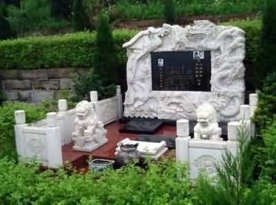 提高生态墓建设质量