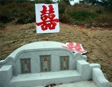 轮渡长歌：申城殡仪车队志